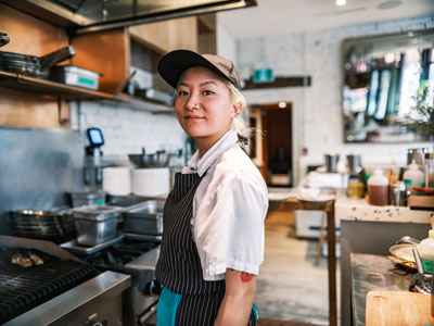 Restaurant_iStock-1453364142